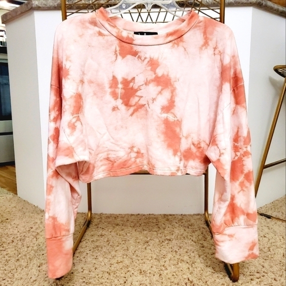 Lulu's | Keep Moving On Sweatshirt - Picture 3 of 5